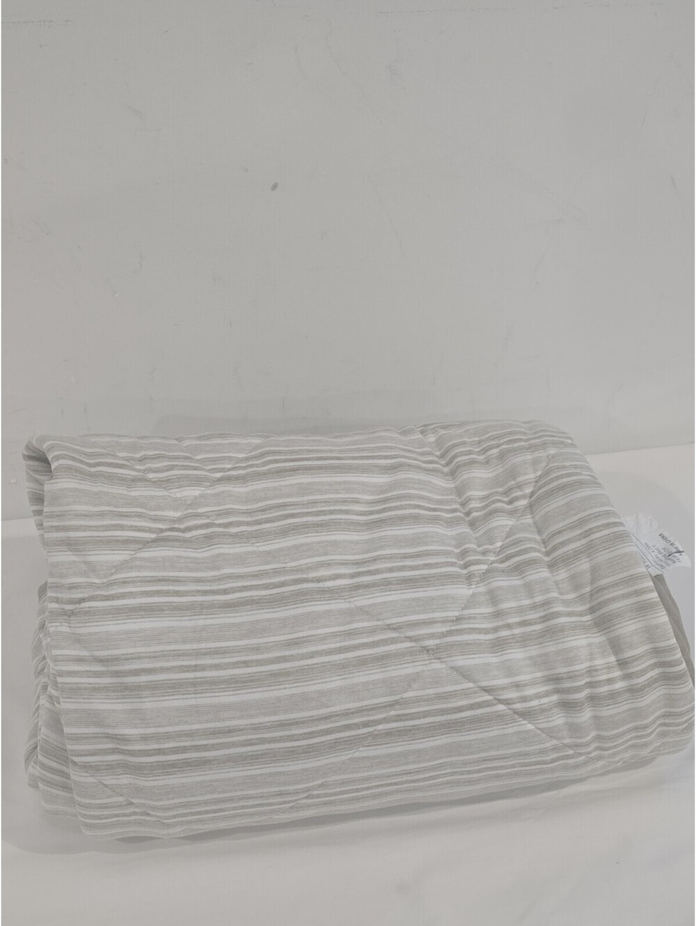 Cooling Throw Blanket 60" x 70" Gray/wh Lightweight Polyester All-Season Blanket